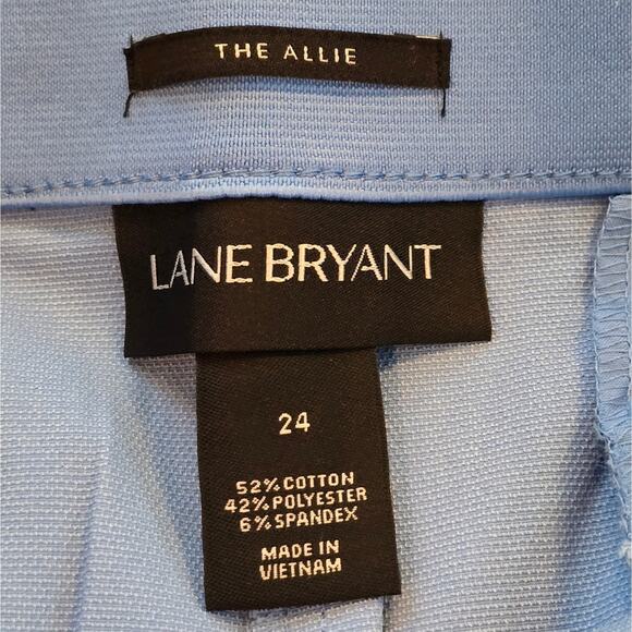 LANE BRYANT ALLIE Modern Stretch Blue Scallop Hem Short 24 Fits 24W‎ 3X New - Picture 10 of 10